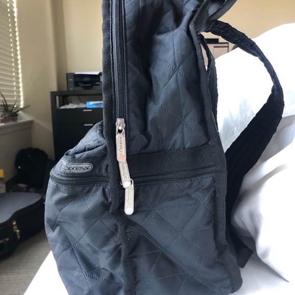 LeSportsac Backpack - Picture 5 of 8